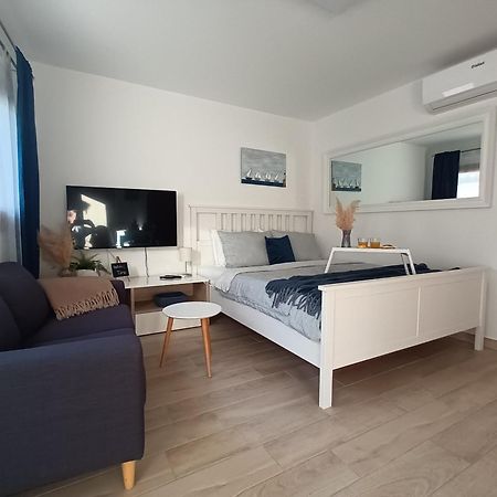 App Hedonist Apartman Novigrad Istria Kültér fotó